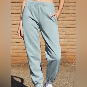 SOLD Brandy Melville John Galt Rosa Sweatpants